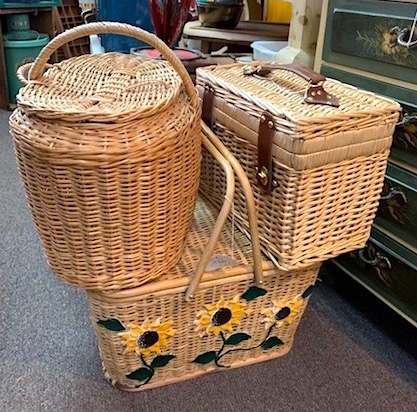 Picnic Carry Baskets