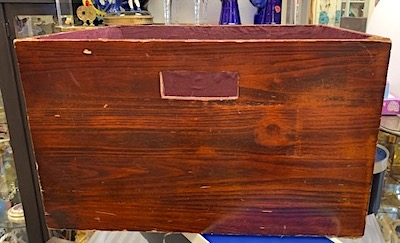 Vintage Wooden Crate to Store Vintage Vinyls