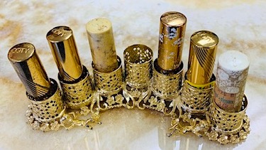 Six Station Gold Ormolu Vanity Lipstick Holder