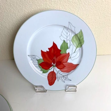 Vintage Poisettia Dinner Plates