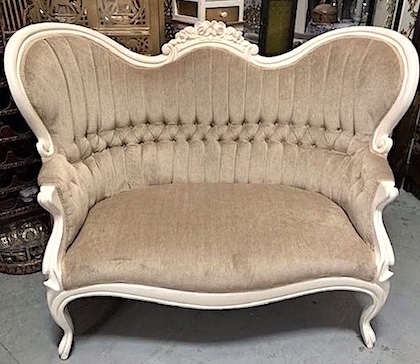 Vintage Victorian Tufted Settee with creamgreysh/cream upholstery