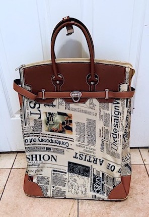 Vintage Look Cabin Travel Bag